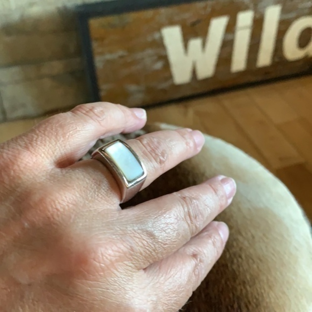 Ring Rectangular White Silver Ring Size 7 - image 6